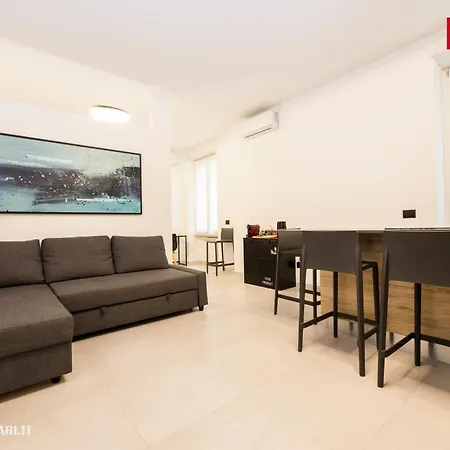 Bilocale In Via Carducci -portoria شقة *