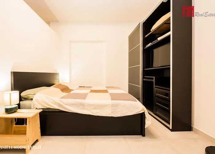 Bilocale In Via Carducci -portoria 公寓 *