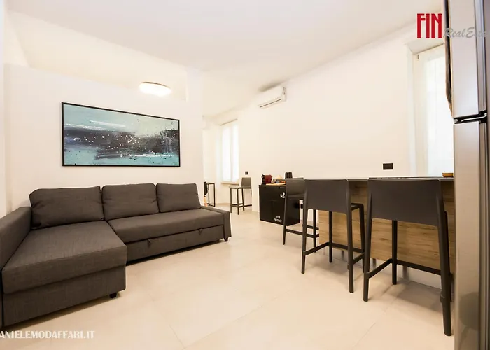 Bilocale In Via Carducci -portoria 公寓 *